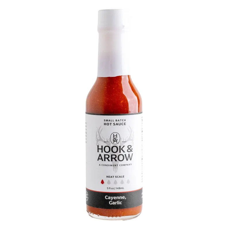 Hook & Arrow Cayenne, Garlic Hot Sauce hot sauce bottle
